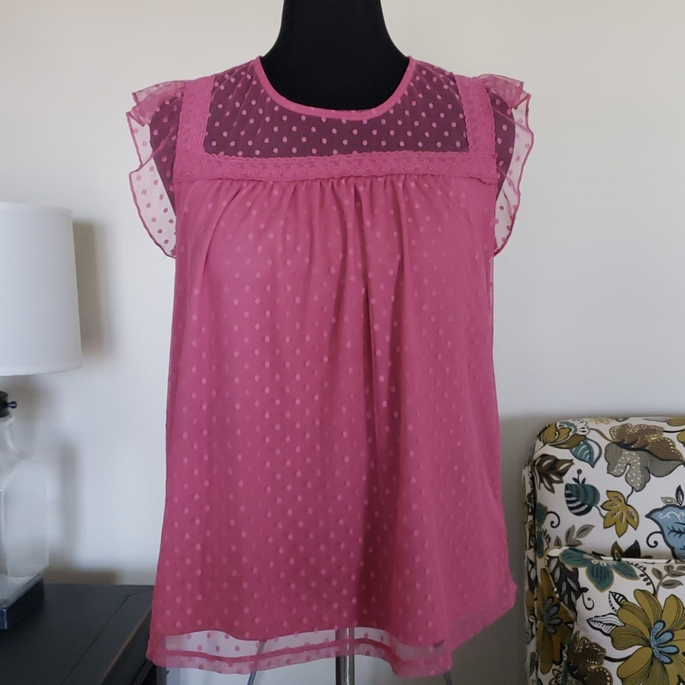 No Boundaries 2X Pink KeyHole Flutter Sleeve Top